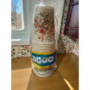 Vintage Dixie Livingware 9oz Paper Cups Serenity Floral NOS 25 Count Retro